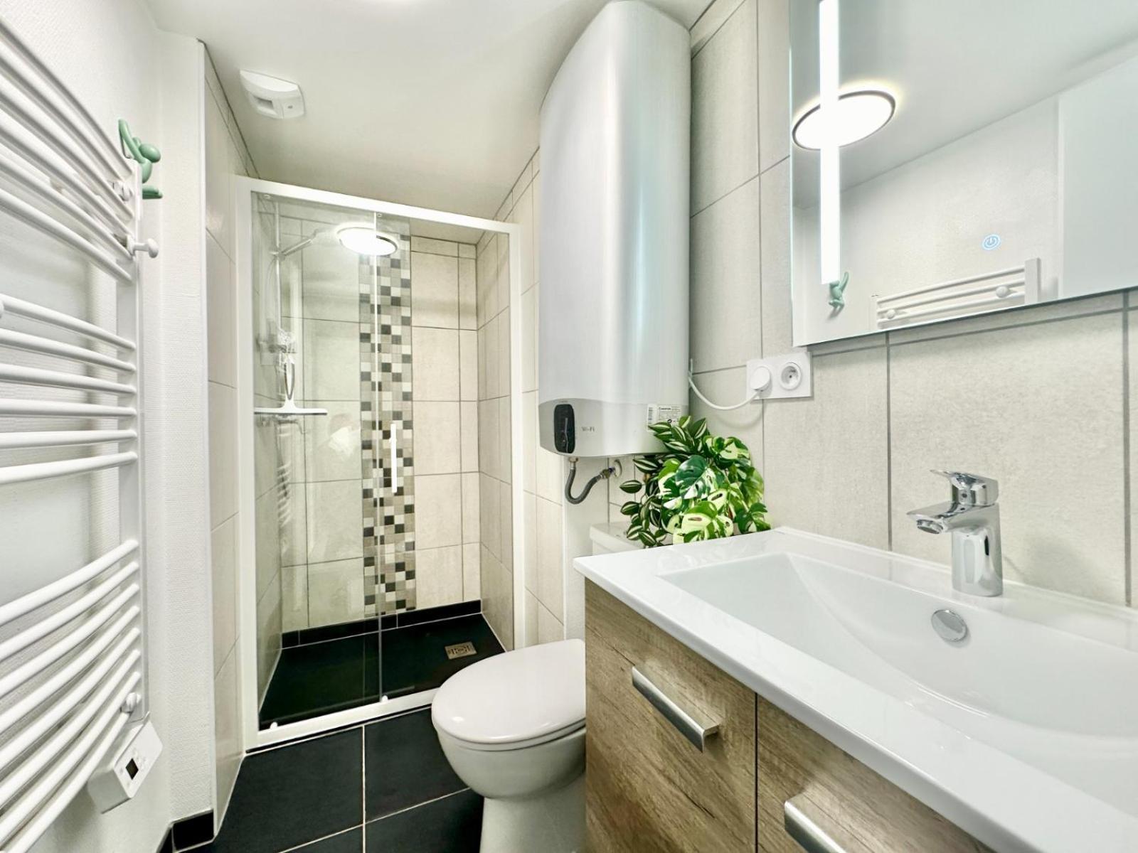 Le Populaire, Cosy Et Lumineux Limoges